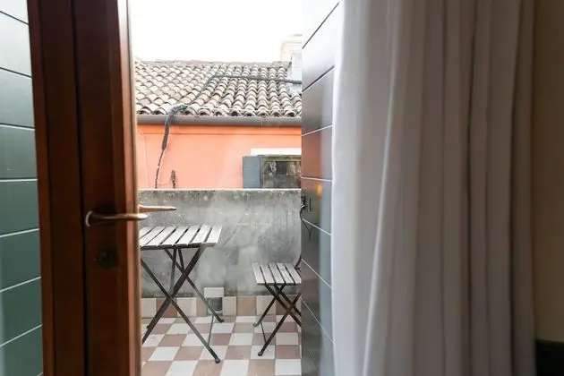 Üç Kişilik Oda, Banyolu/Duşlu