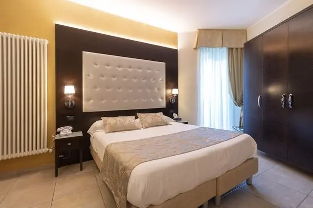 Superior Tek Büyük veya İki Ayrı Yataklı Oda, Balkon