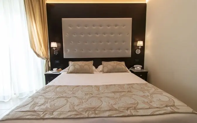 Superior Tek Büyük veya İki Ayrı Yataklı Oda, Balkon