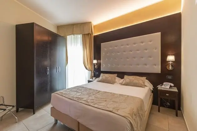 Superior Tek Büyük veya İki Ayrı Yataklı Oda, Balkon