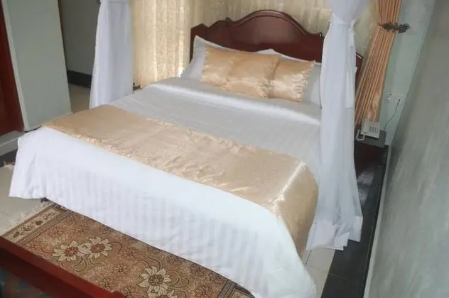 Tek Büyük Yataklı Oda (With A/C)