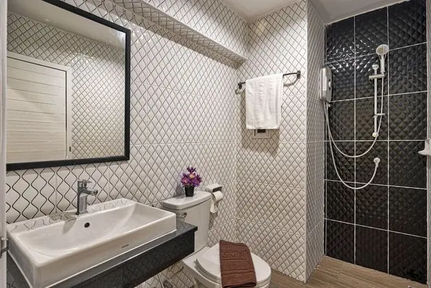 Tek Büyük Yataklı Oda, Balkon