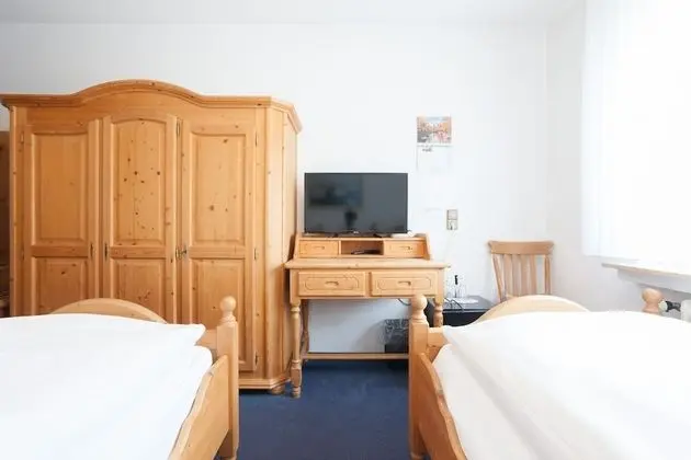 Standard Tek Büyük veya İki Ayrı Yataklı Oda