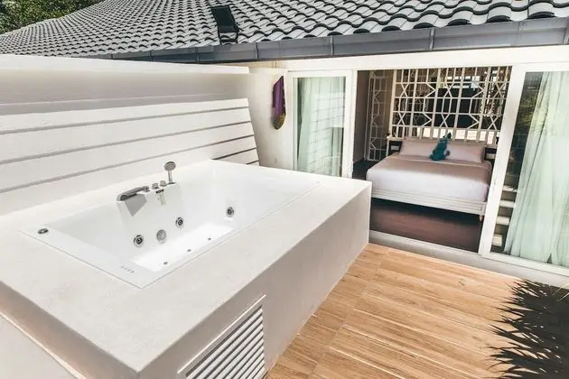 Premium Oda, Sıcak Su Küveti, Deniz Manzaralı (Dash)