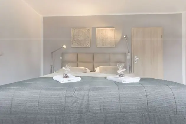 Quadruple Room, Non Smoking, City View