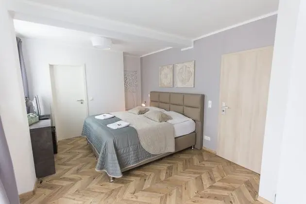Standard Oda, 1 En Büyük (King) Boy Yatak, Sigara İçilmez, Şehir Manzaralı