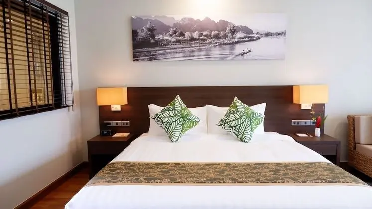 Deluxe Tek Büyük Yataklı Oda