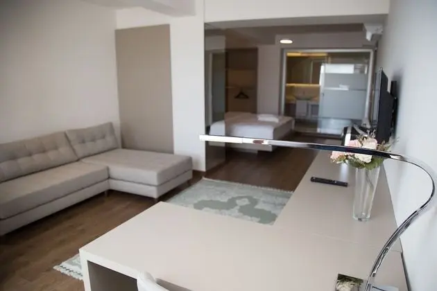 Junior Suite, 1 Bedroom, Non Smoking, City View