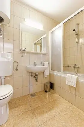 Economy Tek Büyük veya İki Ayrı Yataklı Oda, Deniz Manzaralı