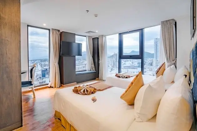 Çatı Katı Süiti (Penthouse) (Family)