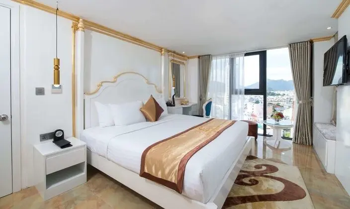 Çatı Katı Süiti (Penthouse) (Family)