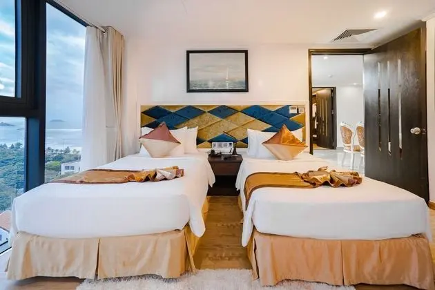 Çatı Katı Süiti (Penthouse) (Family)