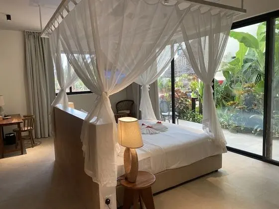Deluxe Oda, Balkon