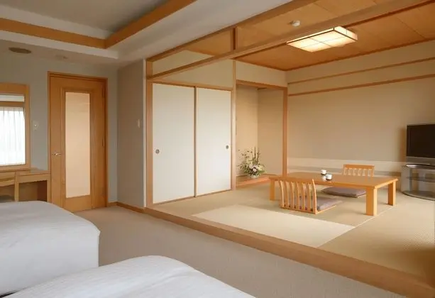 İki Ayrı Yataklı Oda (with Japanese-Tatami Room)