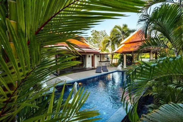 3 Bedrooms with Private Pool Villa
