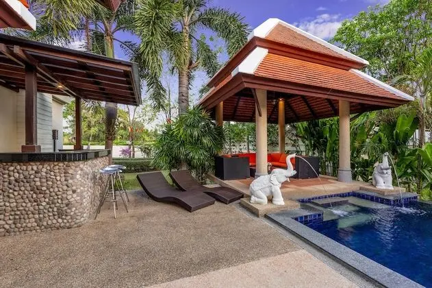 3 Bedrooms with Private Pool Villa