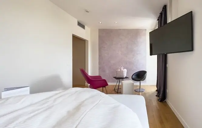 Room UP