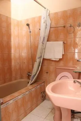 Economy Tek Büyük Yataklı Oda