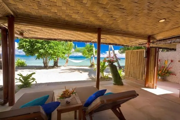 Bungalov, Okyanusa Sıfır (Tropical)