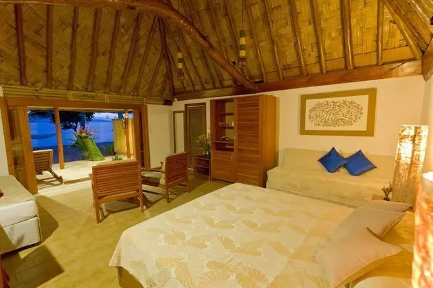 Bungalov, Okyanusa Sıfır (Tropical)