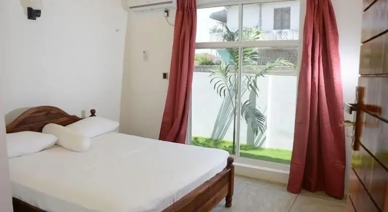 Deluxe Tek Büyük Yataklı Oda, Bahçe Manzaralı