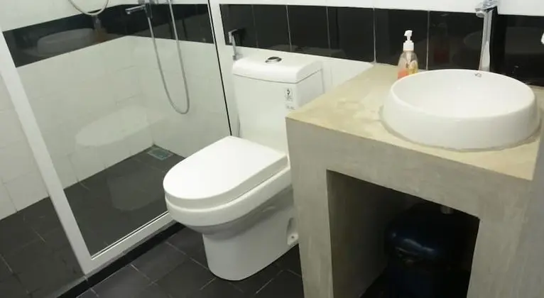 Deluxe Tek Büyük Yataklı Oda, Bahçe Manzaralı