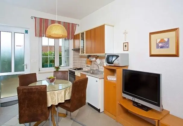 Apart Daire (Tobo - parking and barbecue - A1 KAL1)