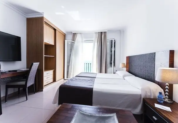 Stüdyo, Deniz Manzaralı