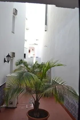 Basic Tek Büyük veya İki Ayrı Yataklı Oda