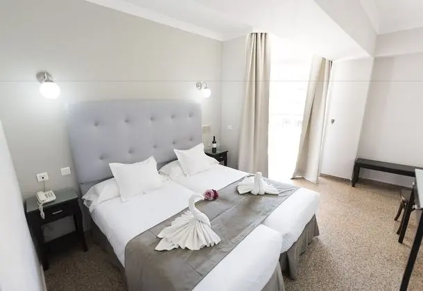 Basic Tek Büyük Yataklı Oda, Balkon