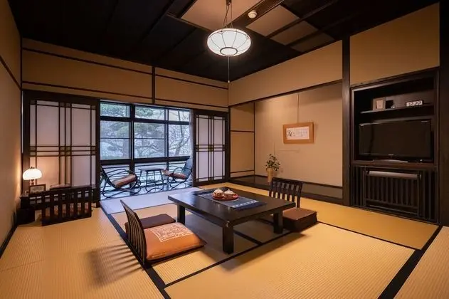 Deluxe İki Ayrı Yataklı Oda (Japanese-Style "Chikyu")