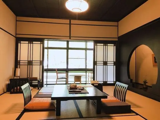 Deluxe İki Ayrı Yataklı Oda (Japanese-Style "Chikyu")