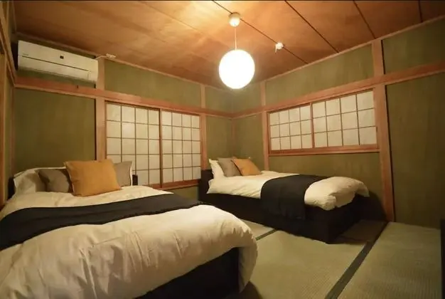Traditional Ev (Private Vacation Home)