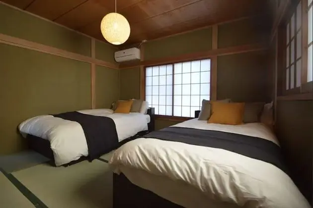 Traditional Ev (Private Vacation Home)