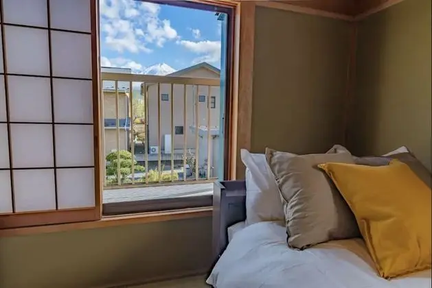 Traditional Ev (Private Vacation Home)