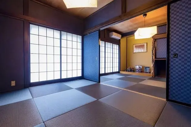 Traditional Ev (Private Vacation Home)
