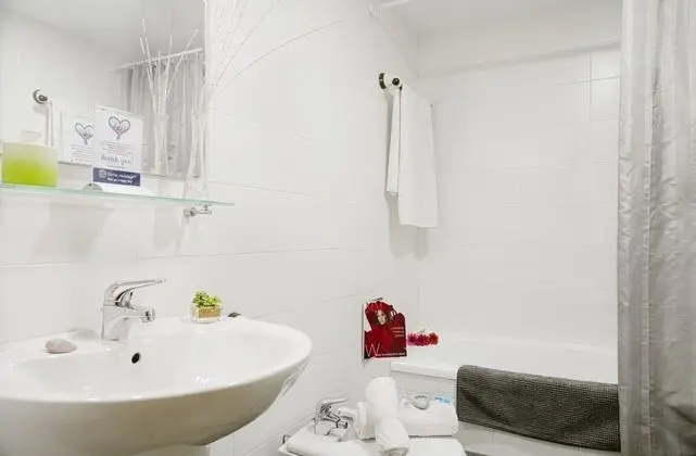 Apart Daire, 2 Yatak Odası, Balkon, Kısmi Deniz Manzarası