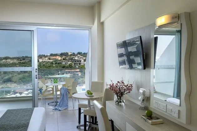 Standard Tek Büyük Yataklı Oda, Tepe Manzaralı