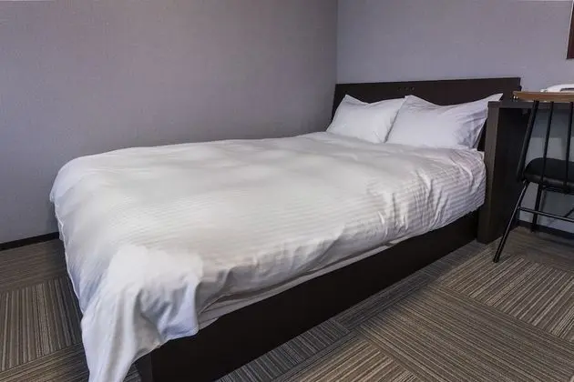 Tek Büyük Yataklı Oda, Sigara İçilmez, Nehir Manzaralı