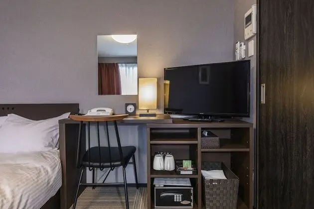 Tek Büyük Yataklı Oda, Sigara İçilmez, Nehir Manzaralı