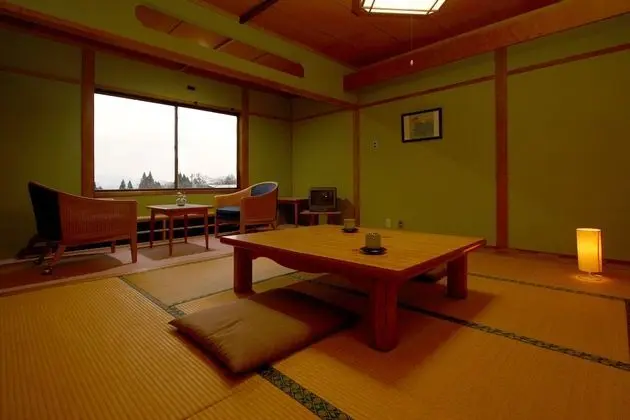 Traditional Oda (Japanese Style, 3  People, Sofa Space)