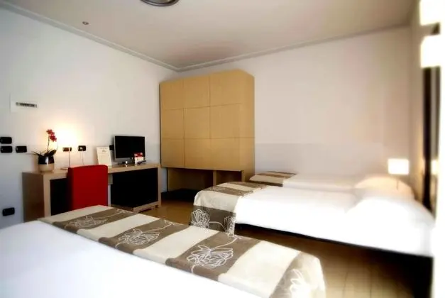 Family Dört Kişilik Oda