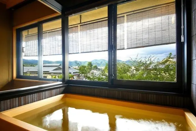 Traditional Oda, Sigara İçilmez, Dağ Manzaralı (Japanese Style, with Hinoki bath)