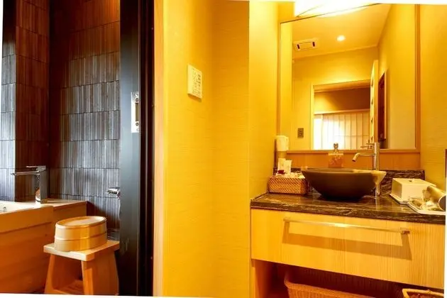 Traditional Oda, Sigara İçilmez, Dağ Manzaralı (Japanese Style, with Hinoki bath)