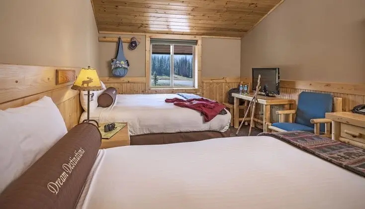 Lodge room (No Pets Allowed)
