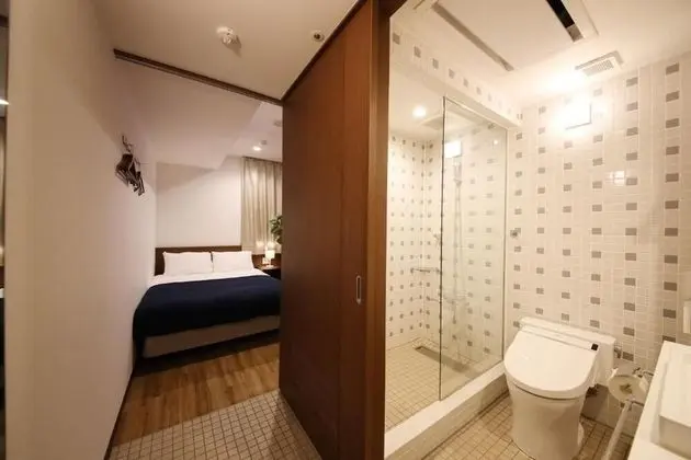 Standard Tek Büyük Yataklı Oda, 1 Çift Kişilik Yatak, Sigara İçilmez (Shower Only)