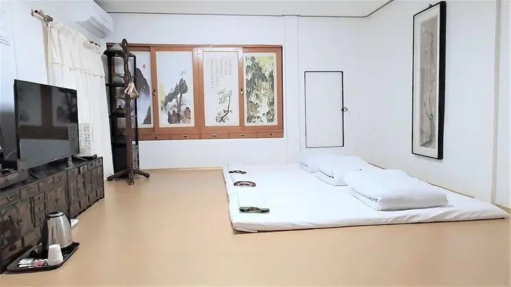 Traditional Oda (Large sarangbang)