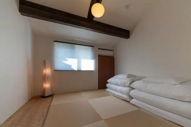 Ev (Private Machiya Townhouse)
