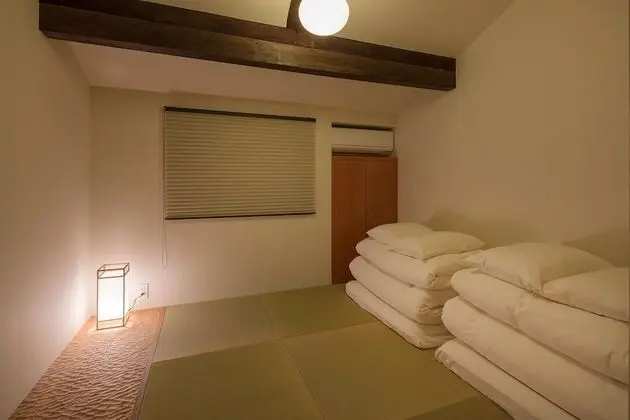 Ev (Private Machiya Townhouse)