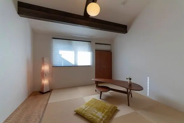 Ev (Private Machiya Townhouse)